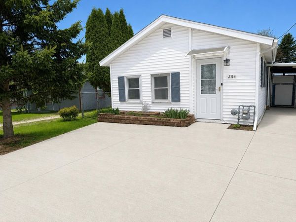 2114 S Park Avenue, Beloit, WI 53511