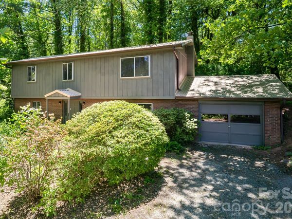 1 Beaverdam Knoll Road, Asheville, NC 28804