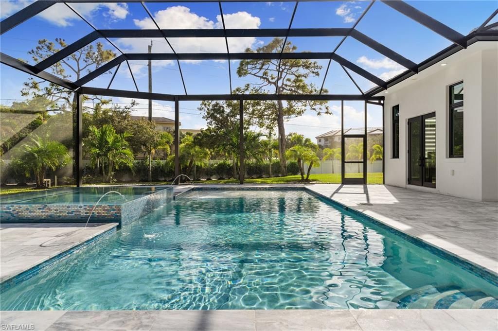 10 Caribbean Rd , Naples, FL 34108 Photo