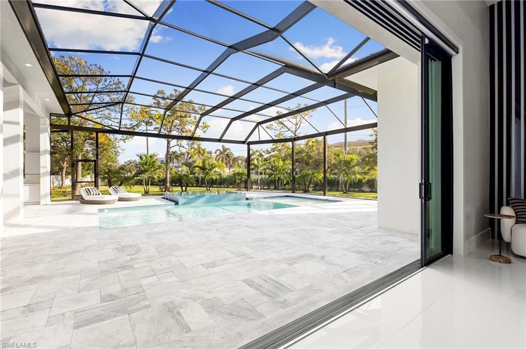 10 Caribbean Rd , Naples, FL 34108 Photo