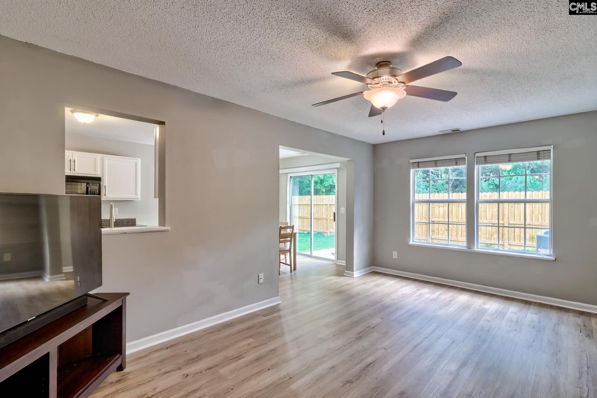 196 Cottage Lake Way Photo 4