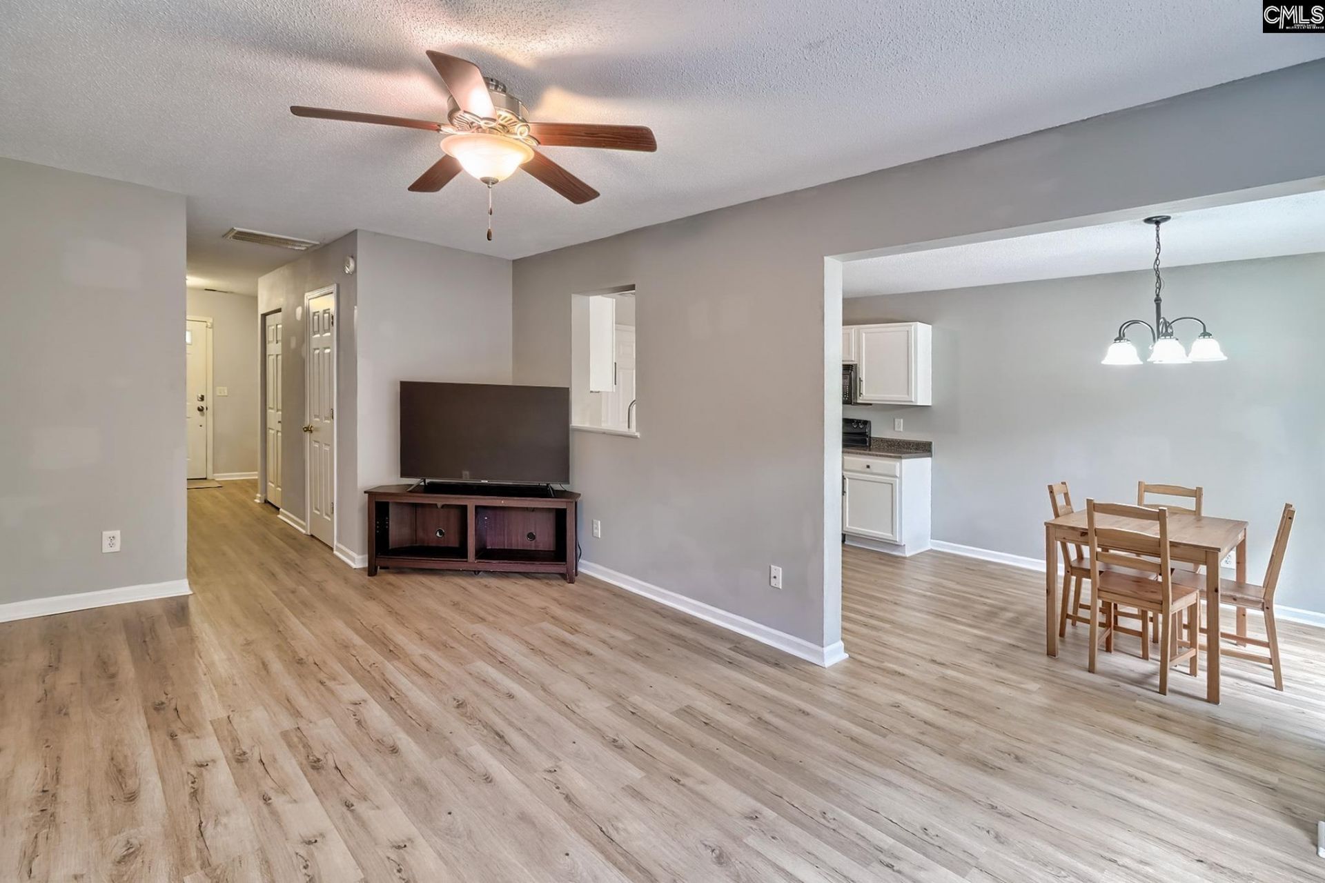 196 Cottage Lake Way Photo 5