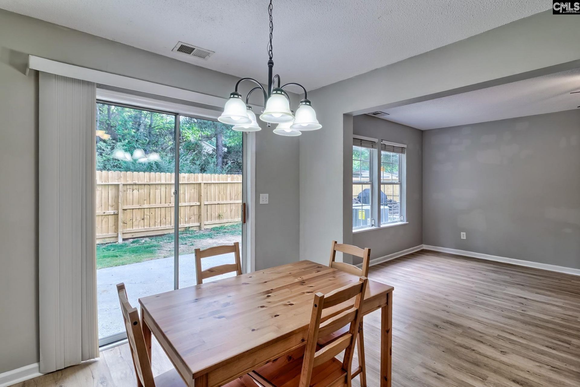 196 Cottage Lake Way Photo 8