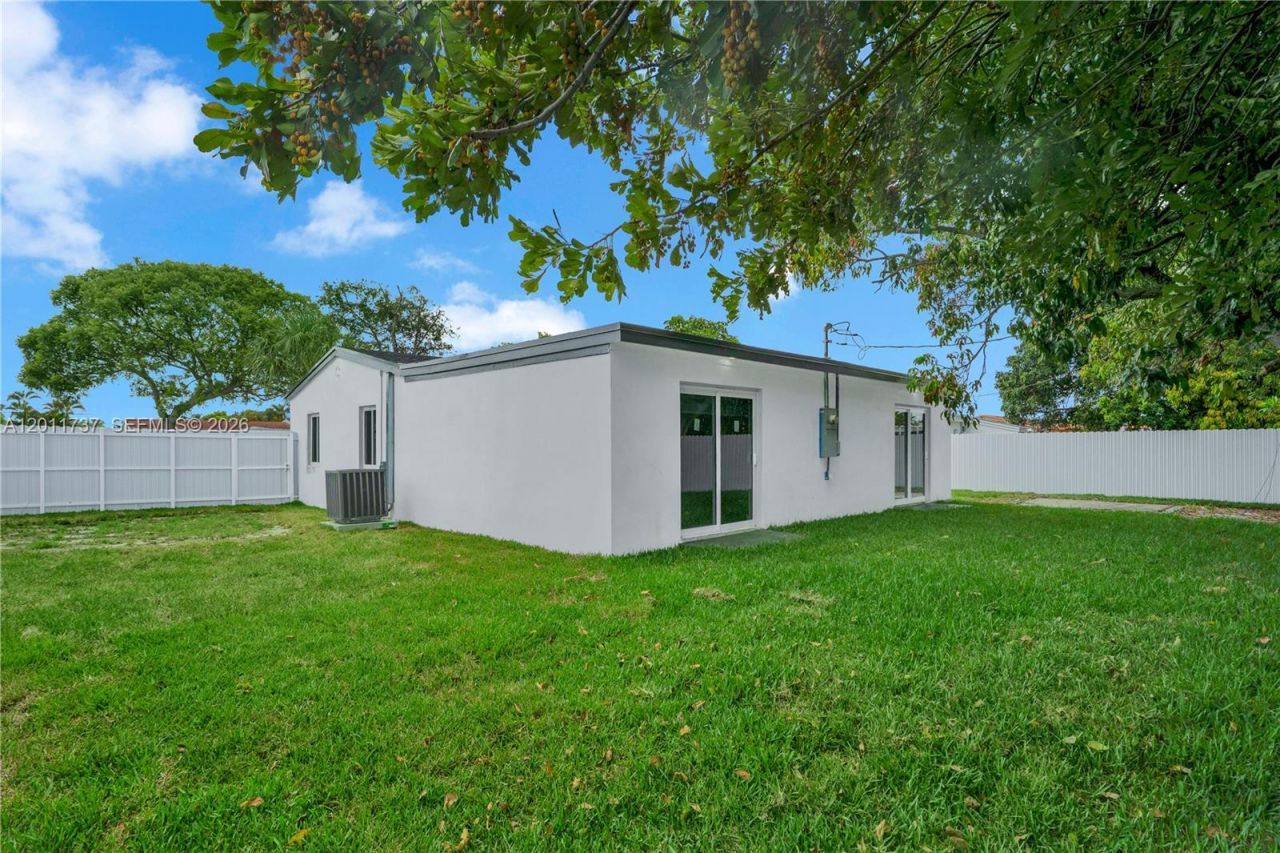16431 NW 18 Ave, Miami Gardens, FL 33054 Photo