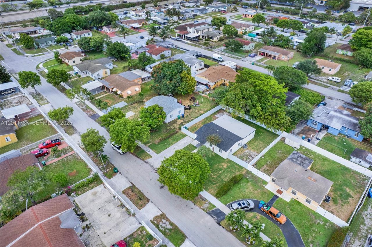 16431 NW 18 Ave, Miami Gardens, FL 33054 Photo