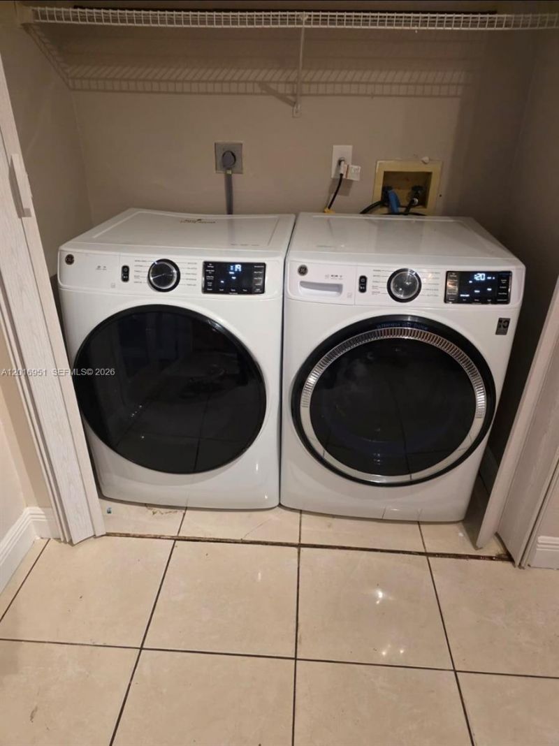 7692 NW 178th Ter , Hialeah, FL 33015 Photo