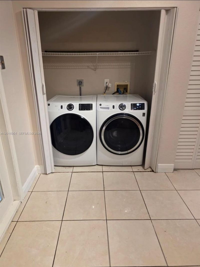 7692 NW 178th Ter , Hialeah, FL 33015 Photo