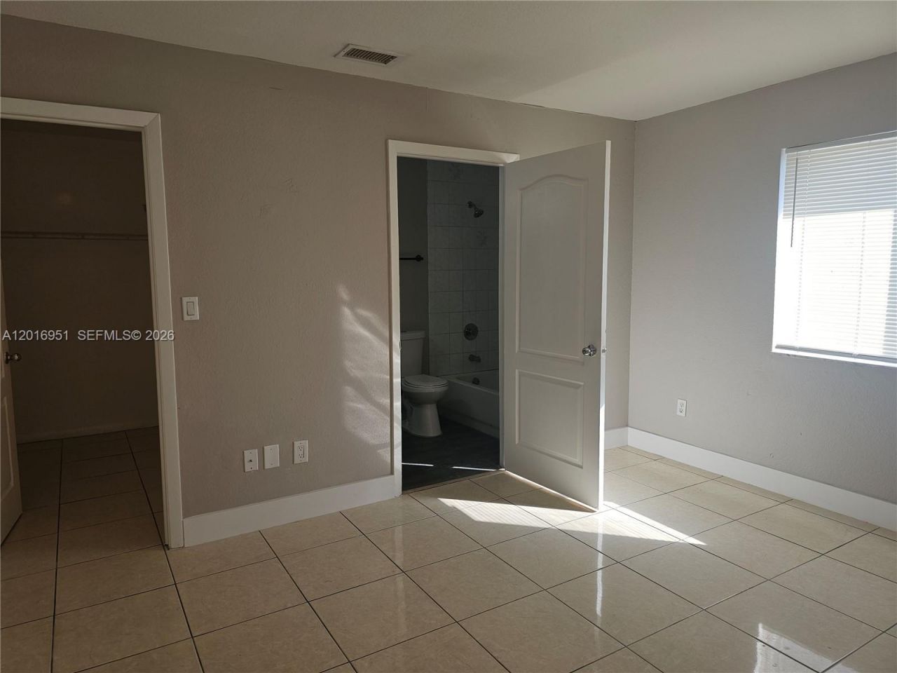 7692 NW 178th Ter , Hialeah, FL 33015 Photo
