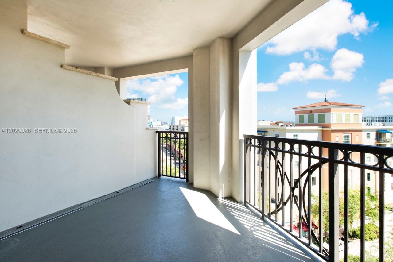 301 Altara Ave , Unit 712, Coral Gables, FL 33146 Photo