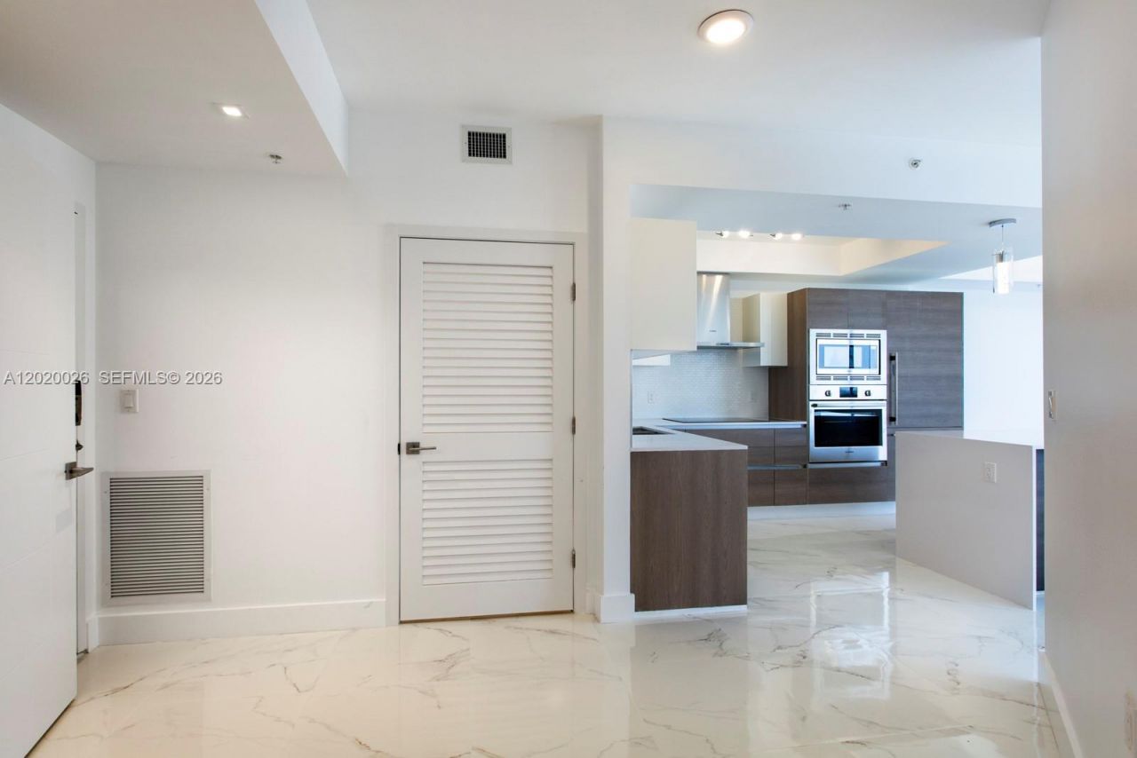 301 Altara Ave , Unit 712, Coral Gables, FL 33146 Photo