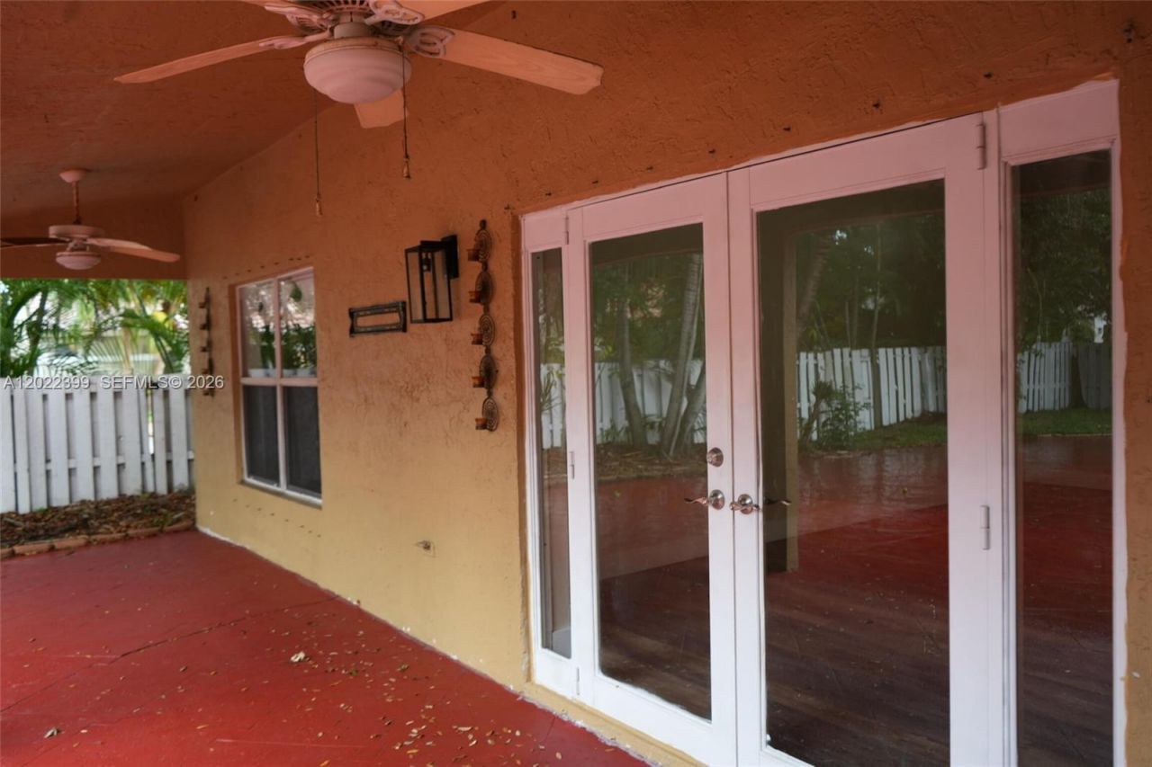 13313 NW 11th Dr, Sunrise, FL 33323 Photo