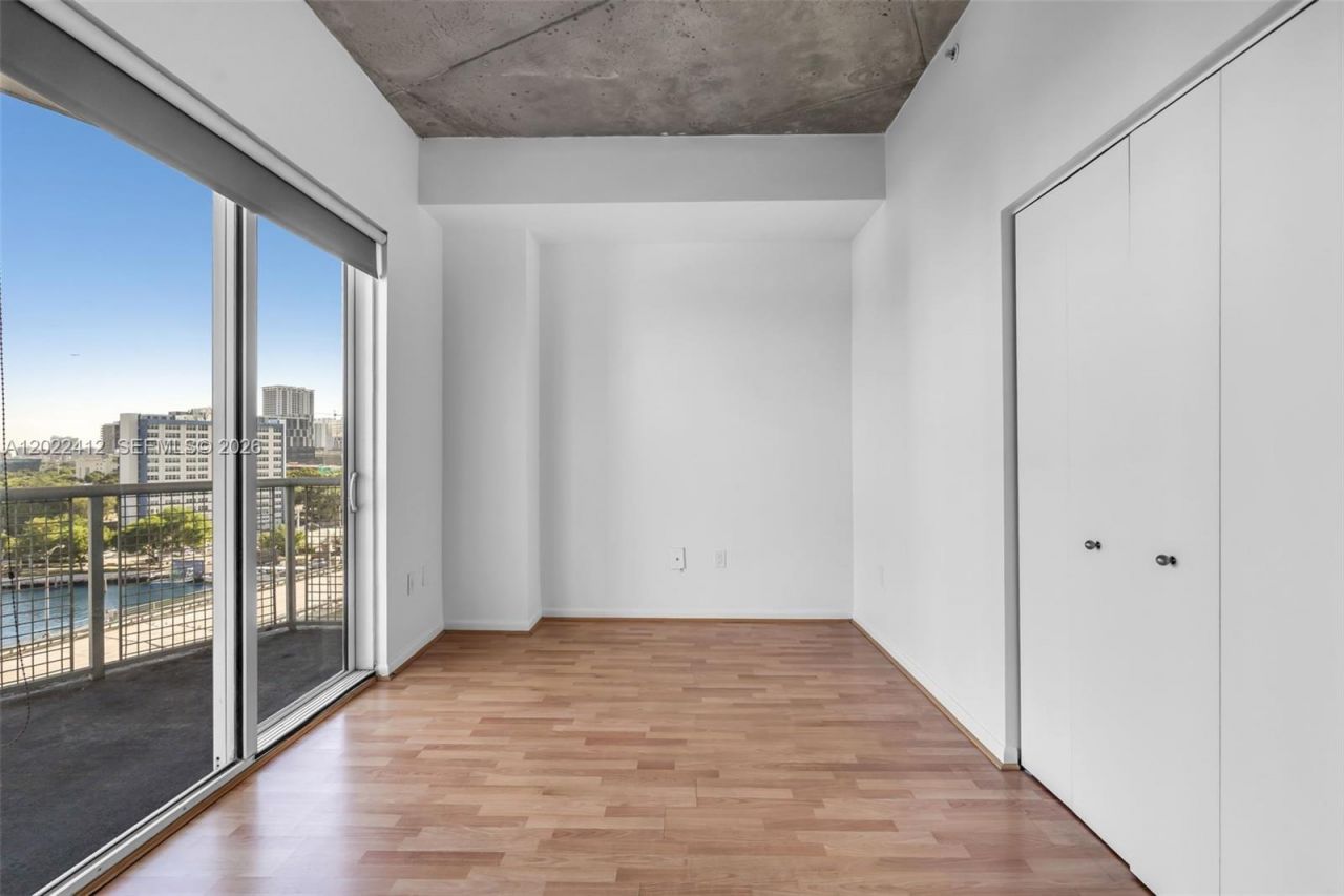10 SW South River Dr , Unit 907, Miami, FL 33130 Photo