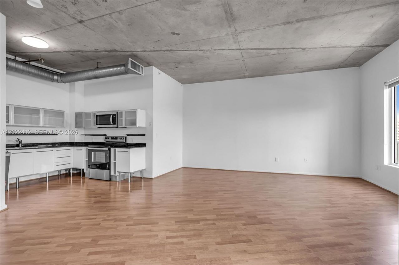 10 SW South River Dr , Unit 907, Miami, FL 33130 Photo
