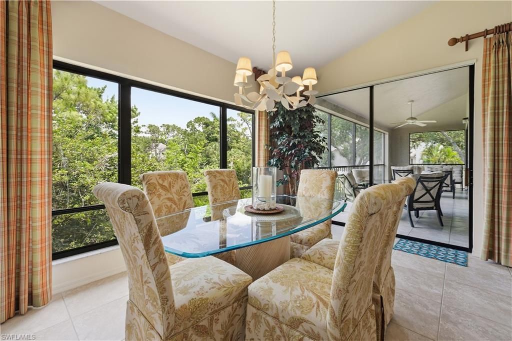 27038 Oakwood Lake Dr , Bonita Springs, FL 34134 Photo