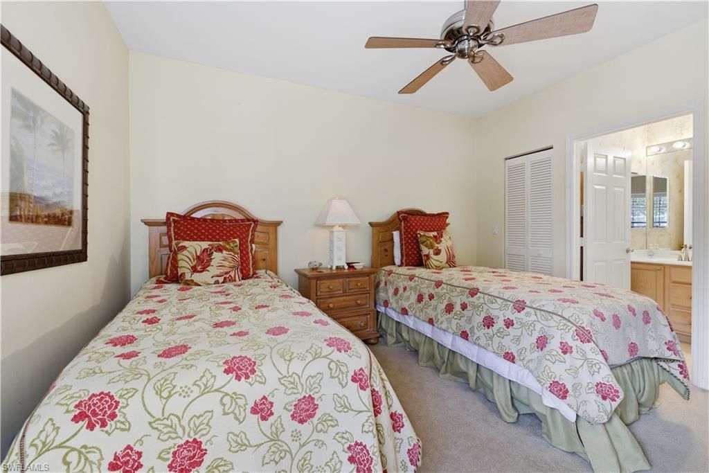 27038 Oakwood Lake Dr , Bonita Springs, FL 34134 Photo