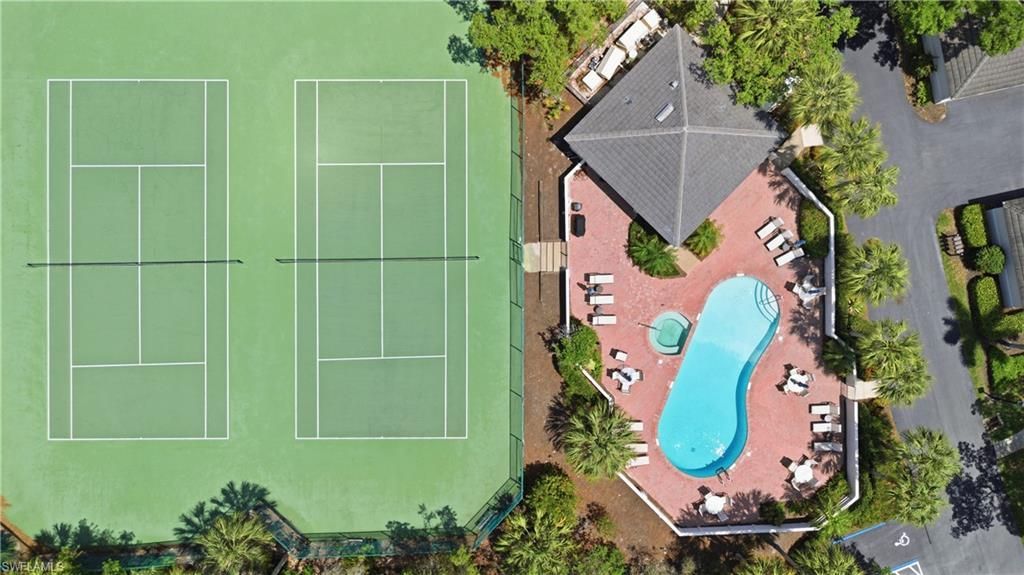 27038 Oakwood Lake Dr , Bonita Springs, FL 34134 Photo