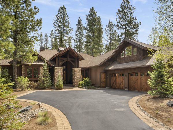 56155 Sable Rock Loop, Unit 277, Bend, OR 97707