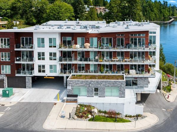 1820 Maple Ave S, Unit 204, Sooke, BC V9Z 0N9