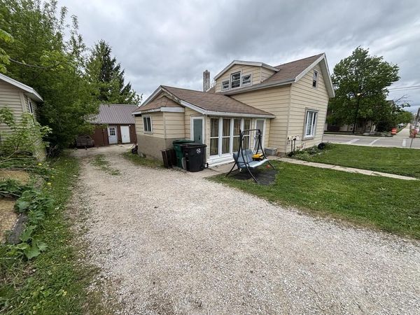 W164N9039 Water STREET, Menomonee Falls, WI 53051