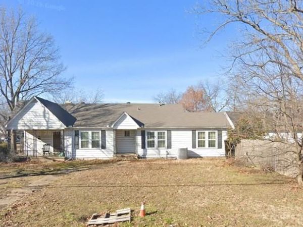 1603 N Lockhart Street , Sherman, TX 75092