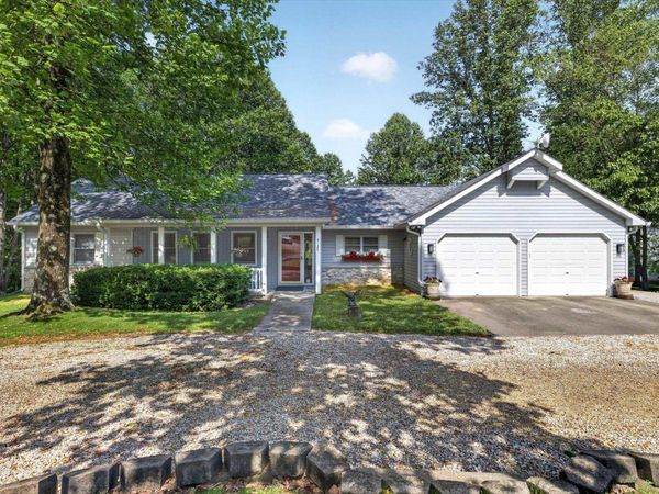 4127 N Northwood Lane, Bloomfield, IN 47424