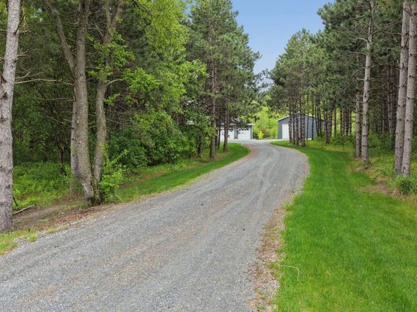 1233 119th Avenue, Roberts, WI 54023