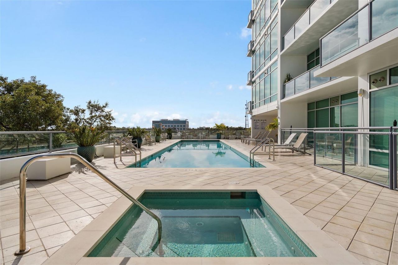101 S Eola Drive, Unit 518, Orlando, FL 32801 Photo