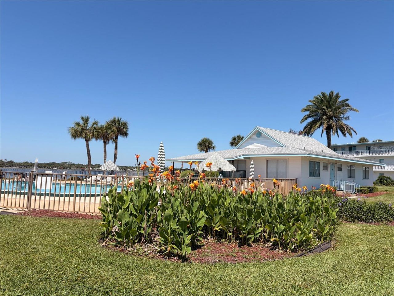 3009 N Halifax Avenue, Unit 2, Daytona Beach, FL 32118 Photo