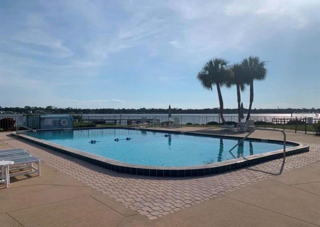 3009 N Halifax Avenue, Unit 2, Daytona Beach, FL 32118 Photo
