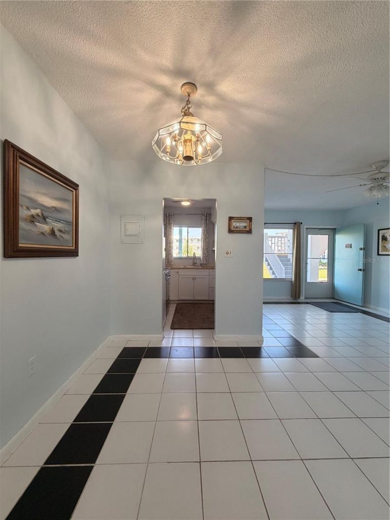 3009 N Halifax Avenue, Unit 2, Daytona Beach, FL 32118 Photo