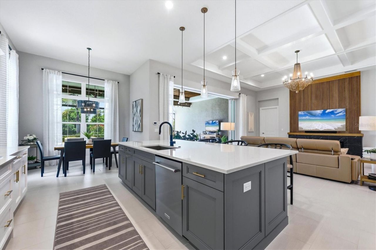 8254 Pavia Way, Lakewood Ranch, FL 34202 Photo