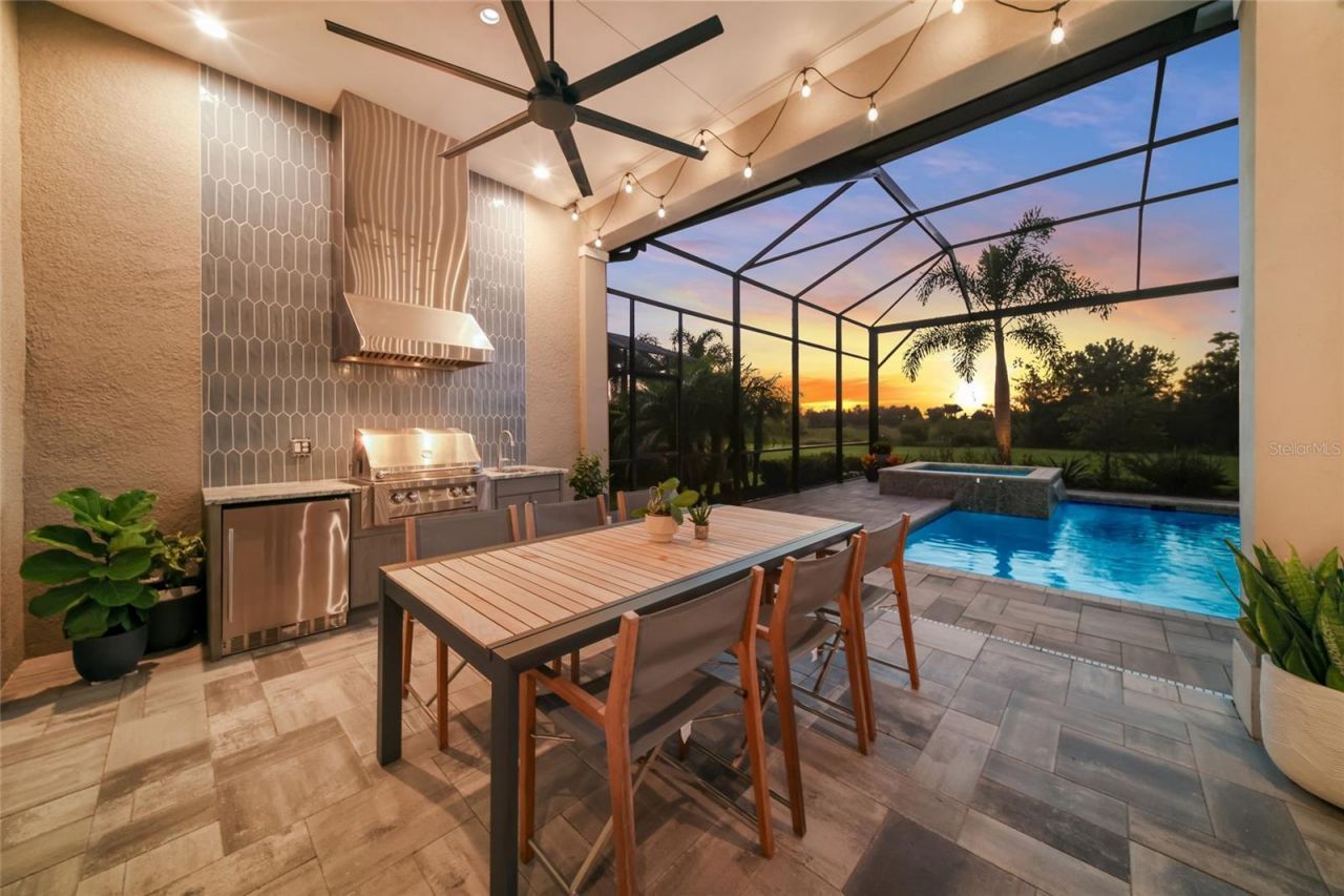 8254 Pavia Way, Lakewood Ranch, FL 34202 Photo