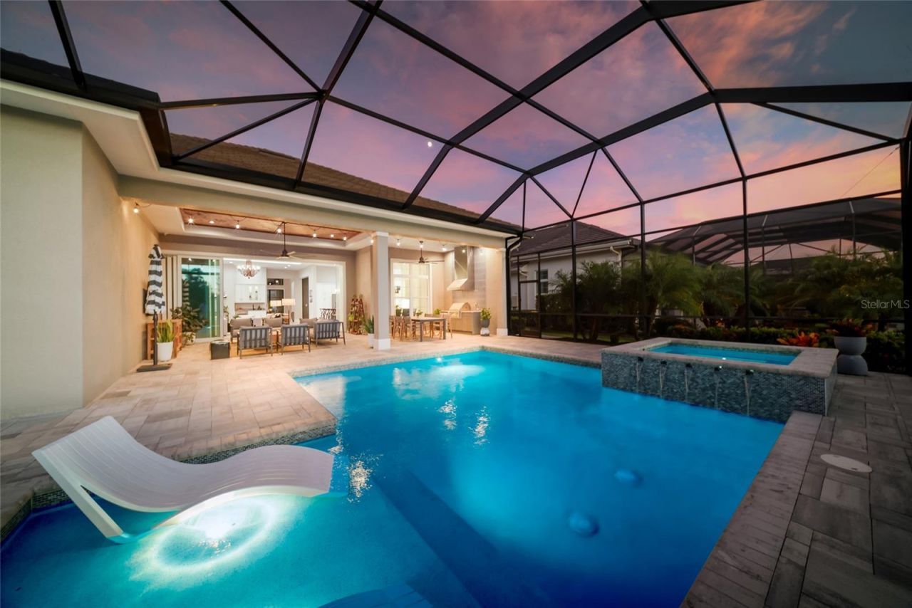 8254 Pavia Way, Lakewood Ranch, FL 34202 Photo