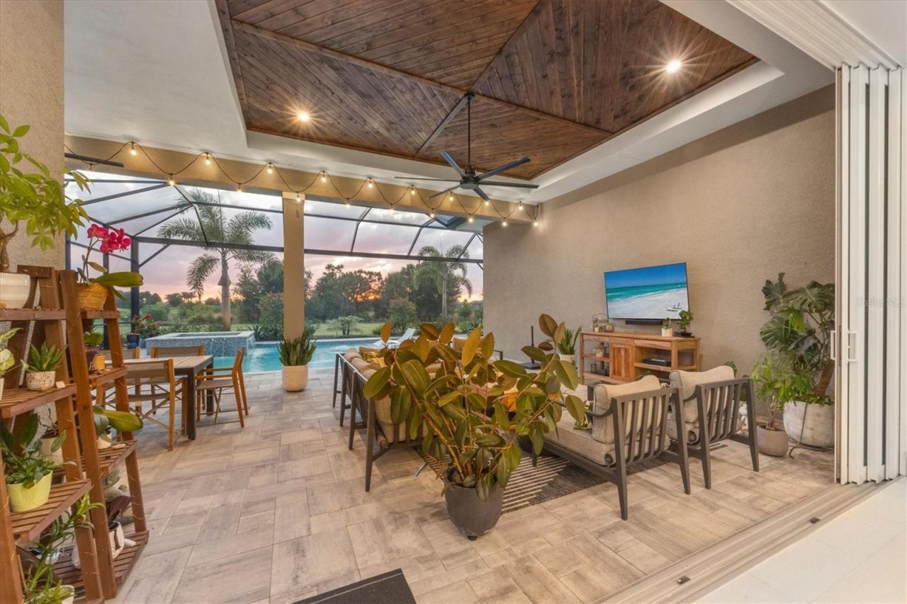8254 Pavia Way, Lakewood Ranch, FL 34202 Photo