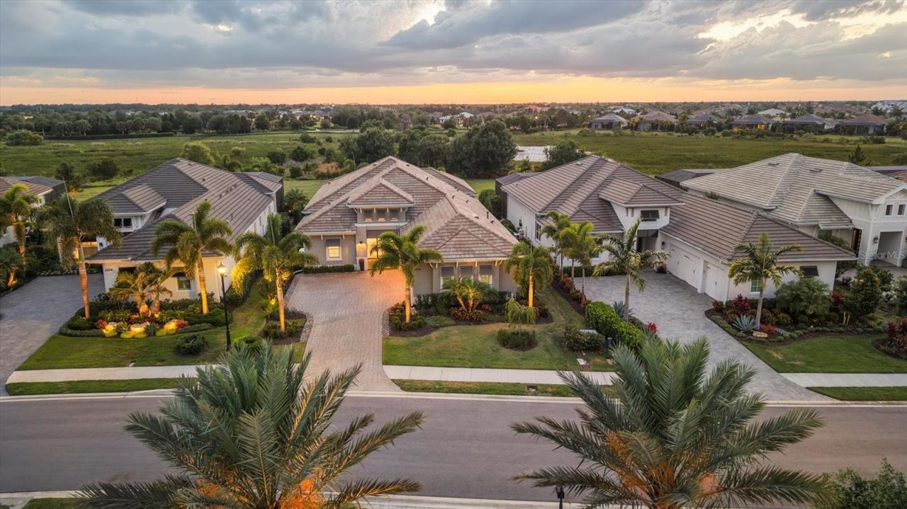 8254 Pavia Way, Lakewood Ranch, FL 34202 Photo