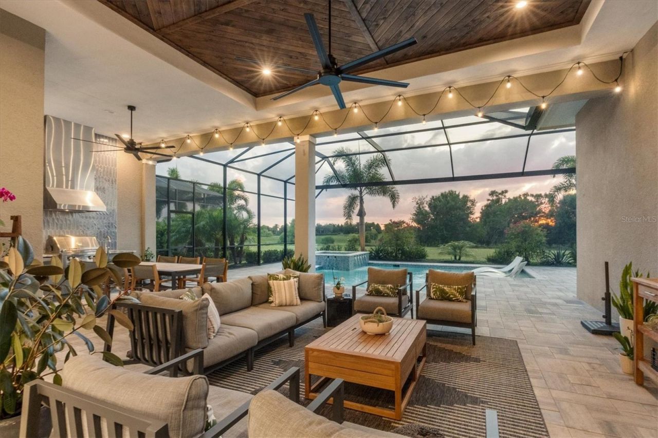 8254 Pavia Way, Lakewood Ranch, FL 34202 Photo