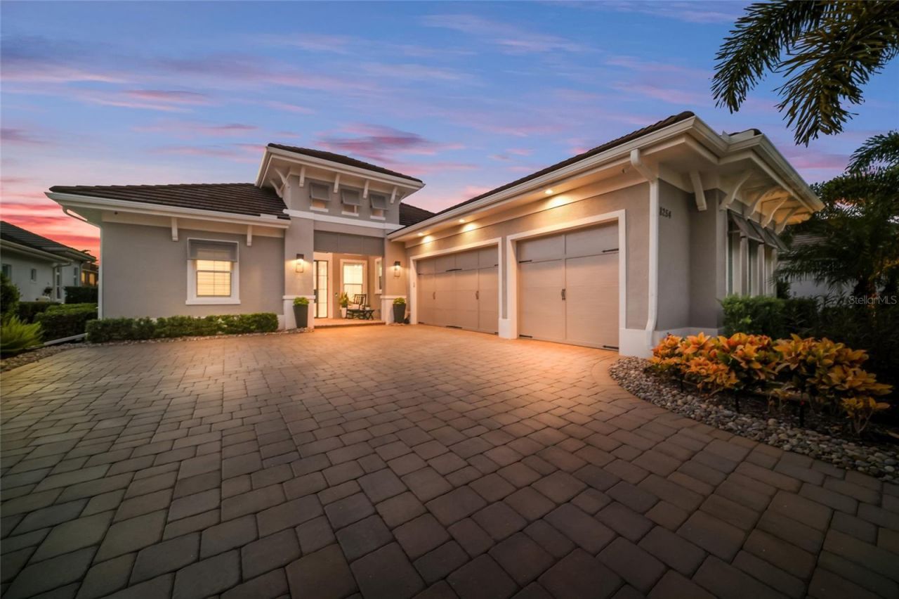 8254 Pavia Way, Lakewood Ranch, FL 34202 Photo