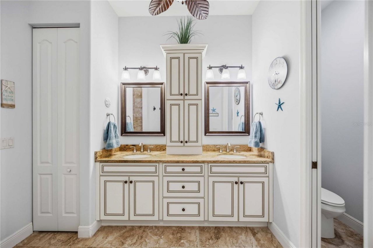 11045 Barnsley Drive, Venice, FL 34293 Photo
