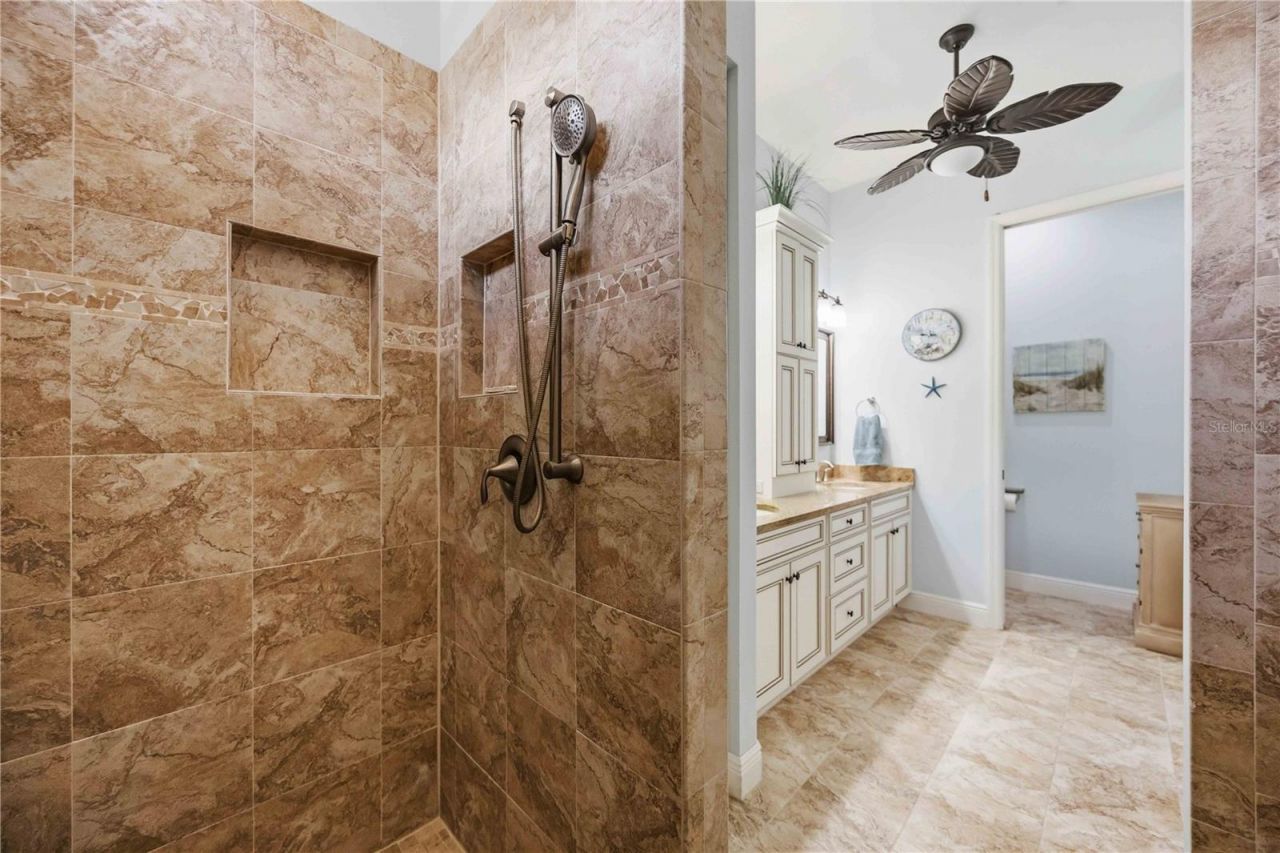 11045 Barnsley Drive, Venice, FL 34293 Photo