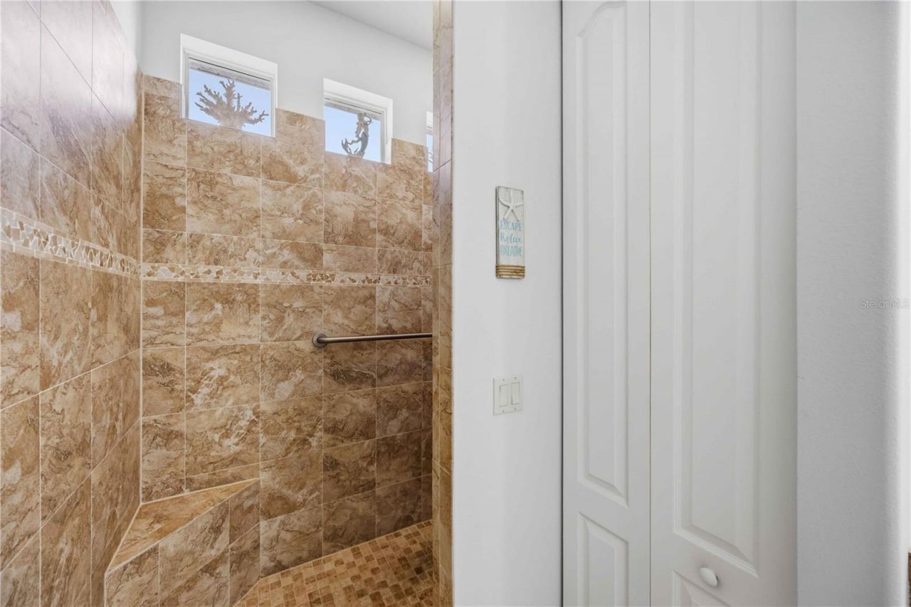 11045 Barnsley Drive, Venice, FL 34293 Photo