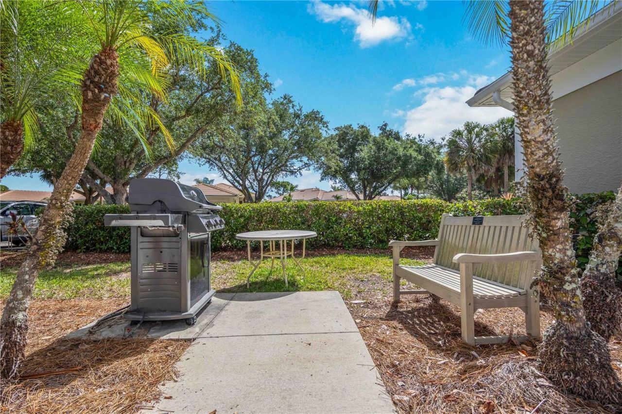 11045 Barnsley Drive, Venice, FL 34293 Photo