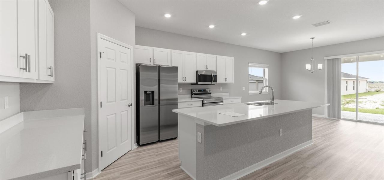 7658 SE 113th Place , Belleview, FL 34420 Photo