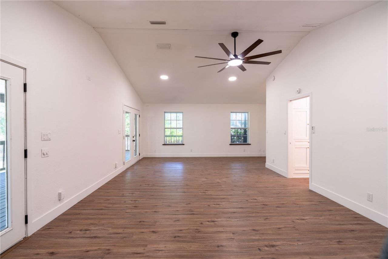 12691 SE 80th Street, Morriston, FL 32668 Photo