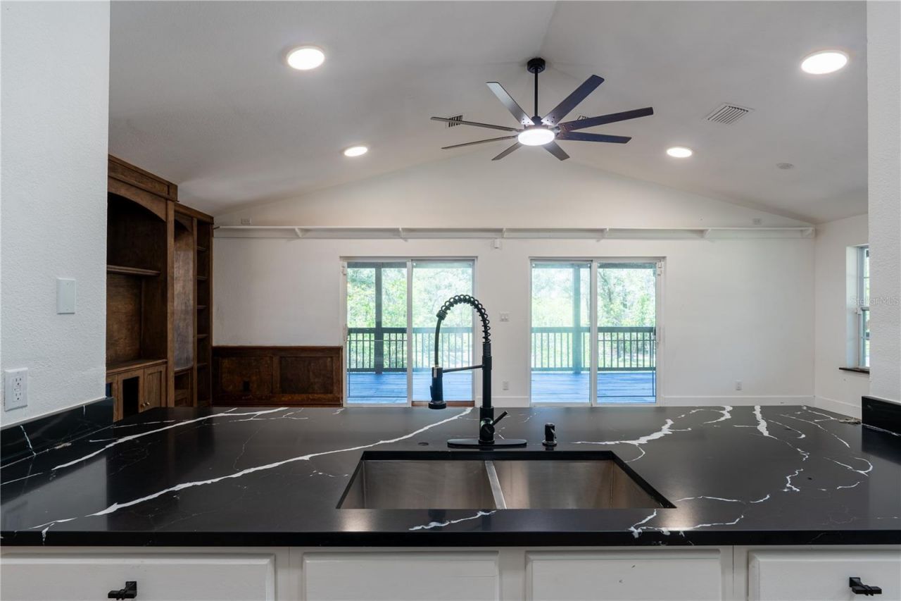 12691 SE 80th Street, Morriston, FL 32668 Photo