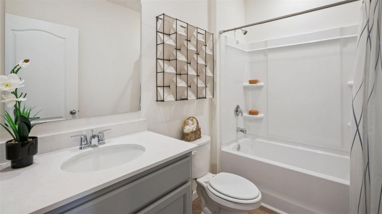 3263 Wye Oak Drive , Apopka, FL 32703 Photo