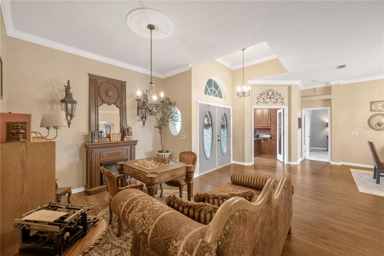 4315 Faircourt Drive, Valrico, FL 33596 Photo