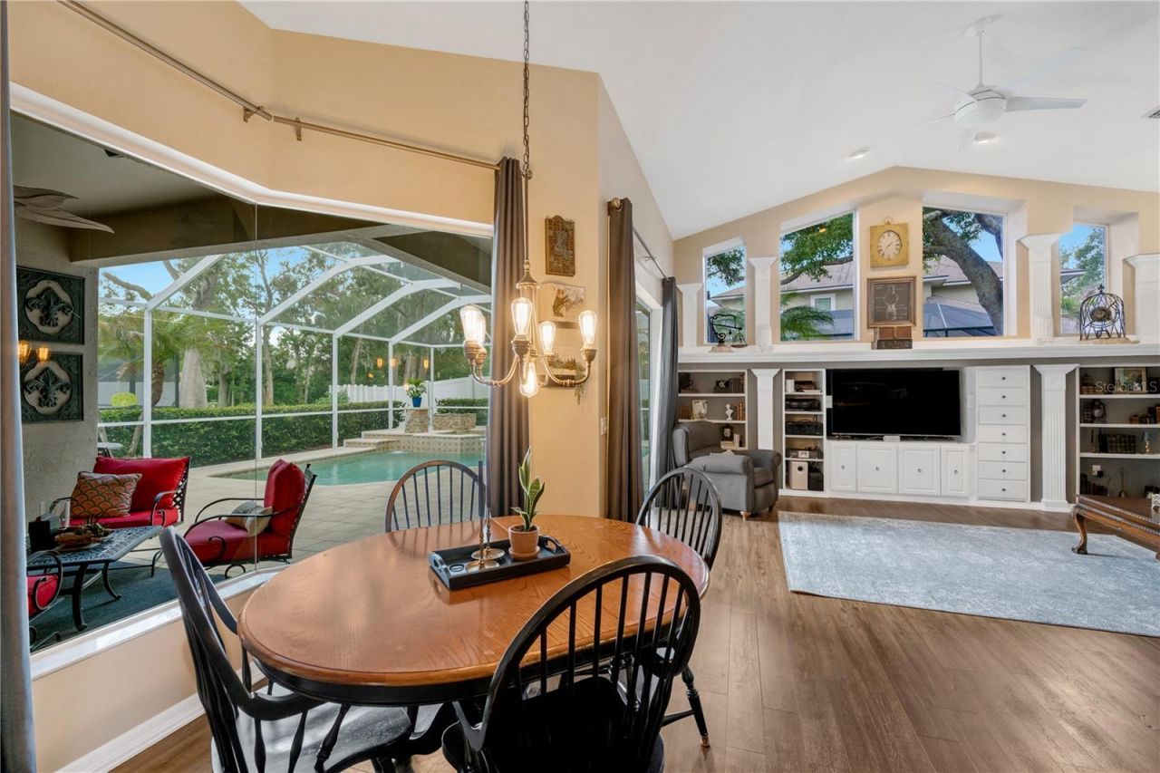 4315 Faircourt Drive, Valrico, FL 33596 Photo