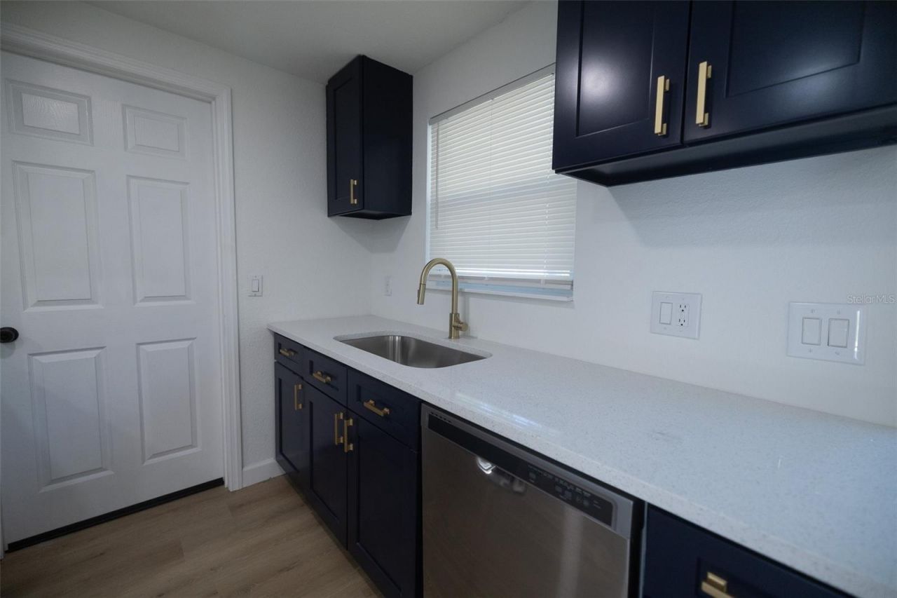 6304 Florida Circle W, Apollo Beach, FL 33572 Photo