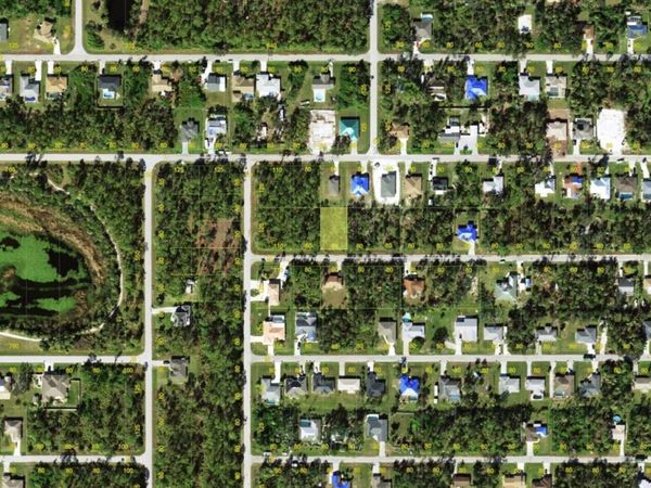 18334 OXFORD AVENUE , PORT CHARLOTTE, FL 33948