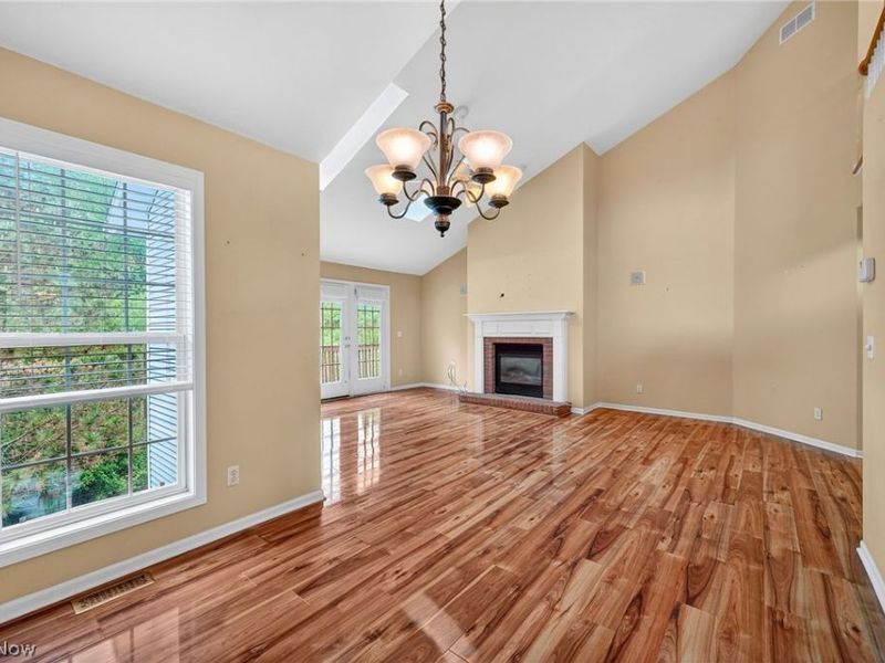 500 Glen Hollow Circle, Aurora, OH 44202 Photo 12